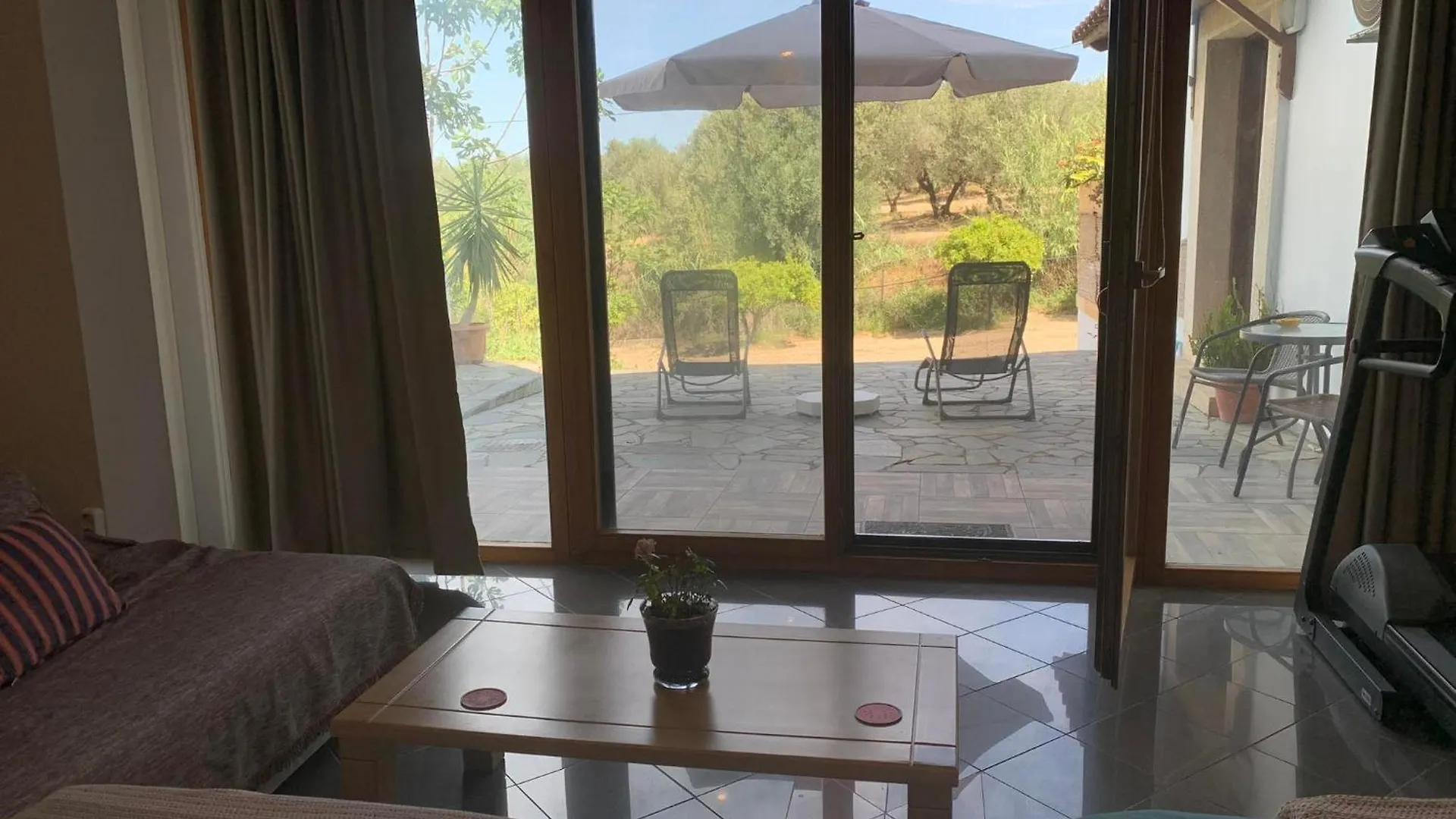 Country house Eden Garden Villa Near Knossos Skalanion